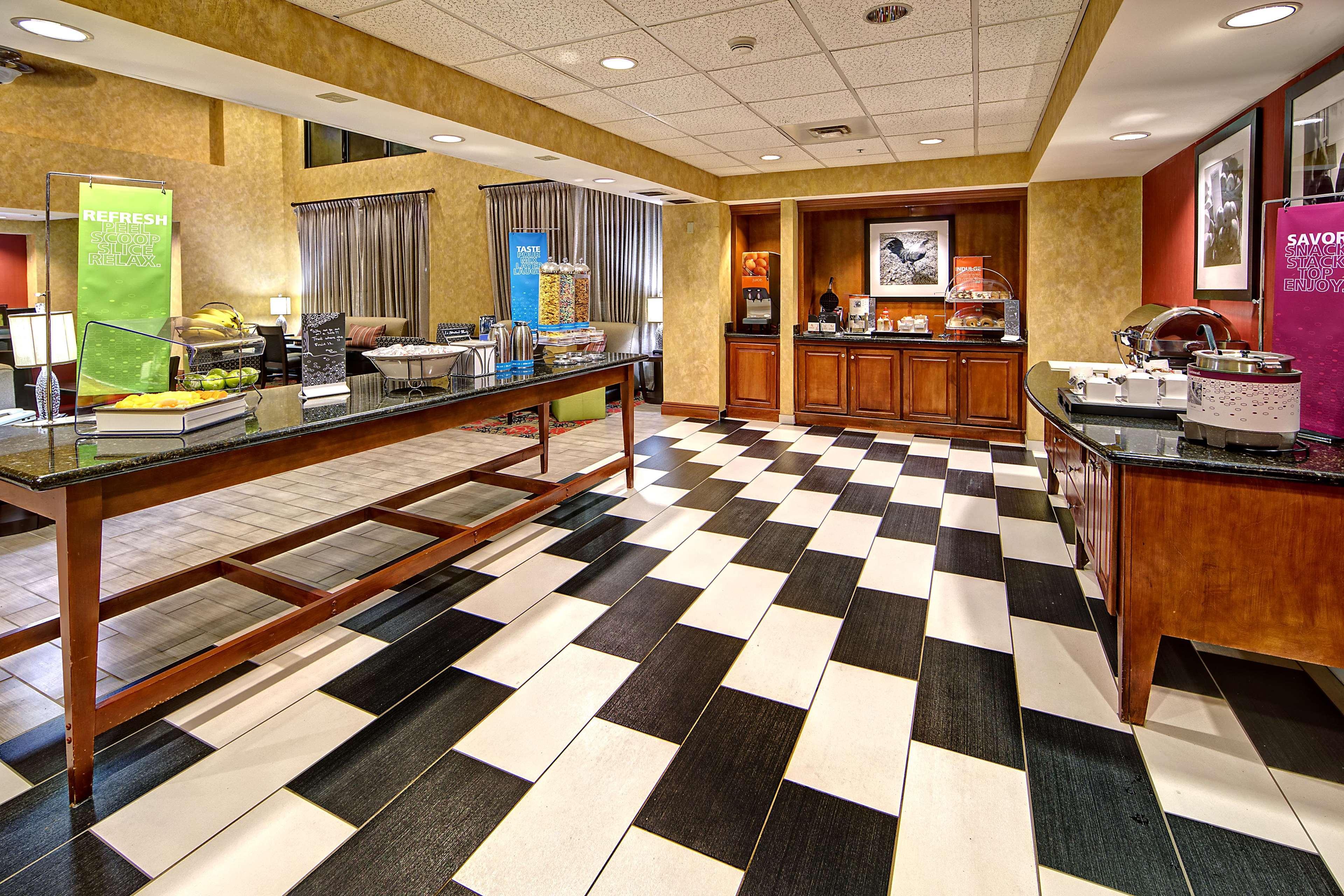 Hampton Inn Quincy Exterior foto